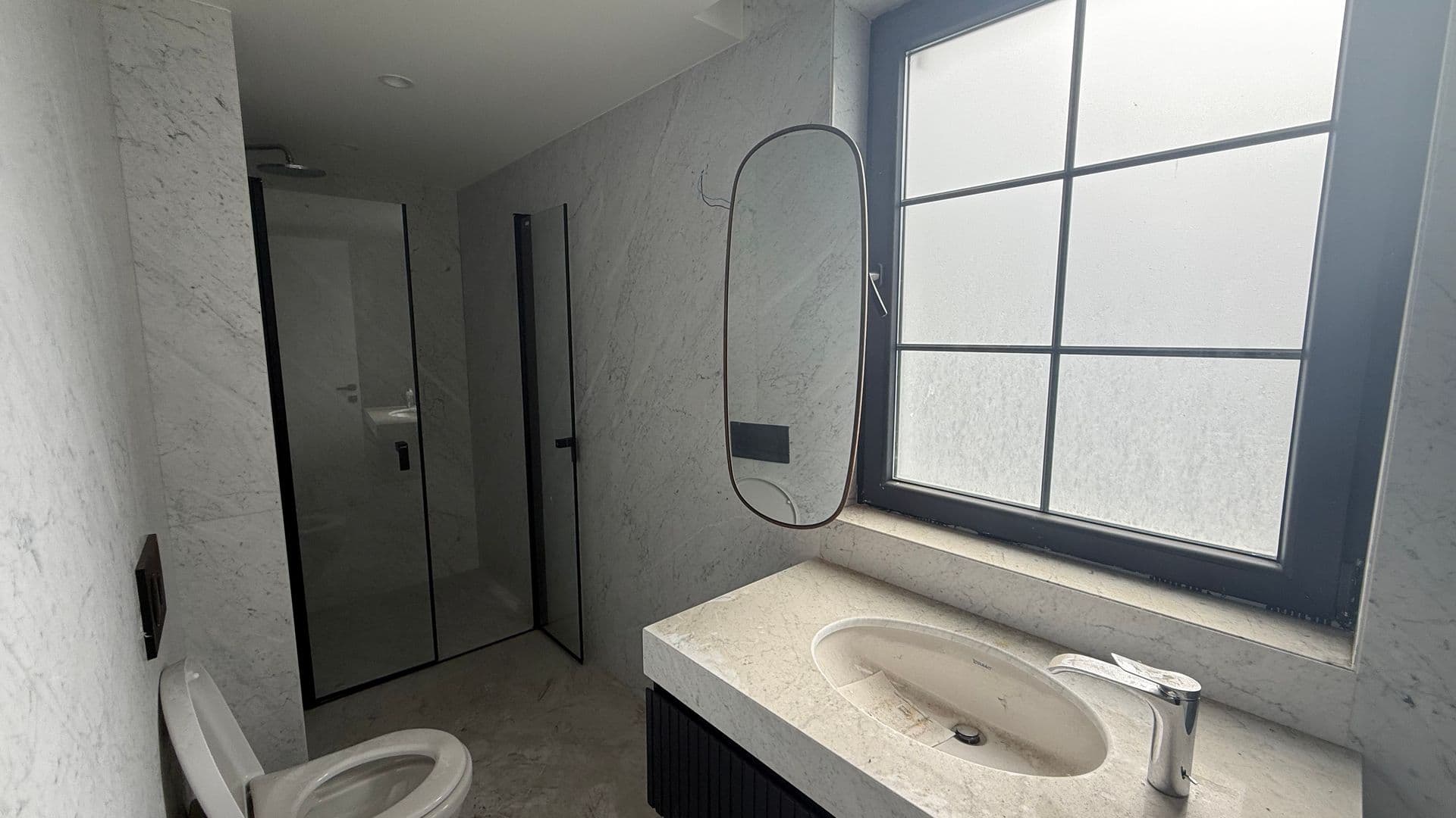 Acarkent'te Modern Dekorasyonlu Sıfır BR Villa 6