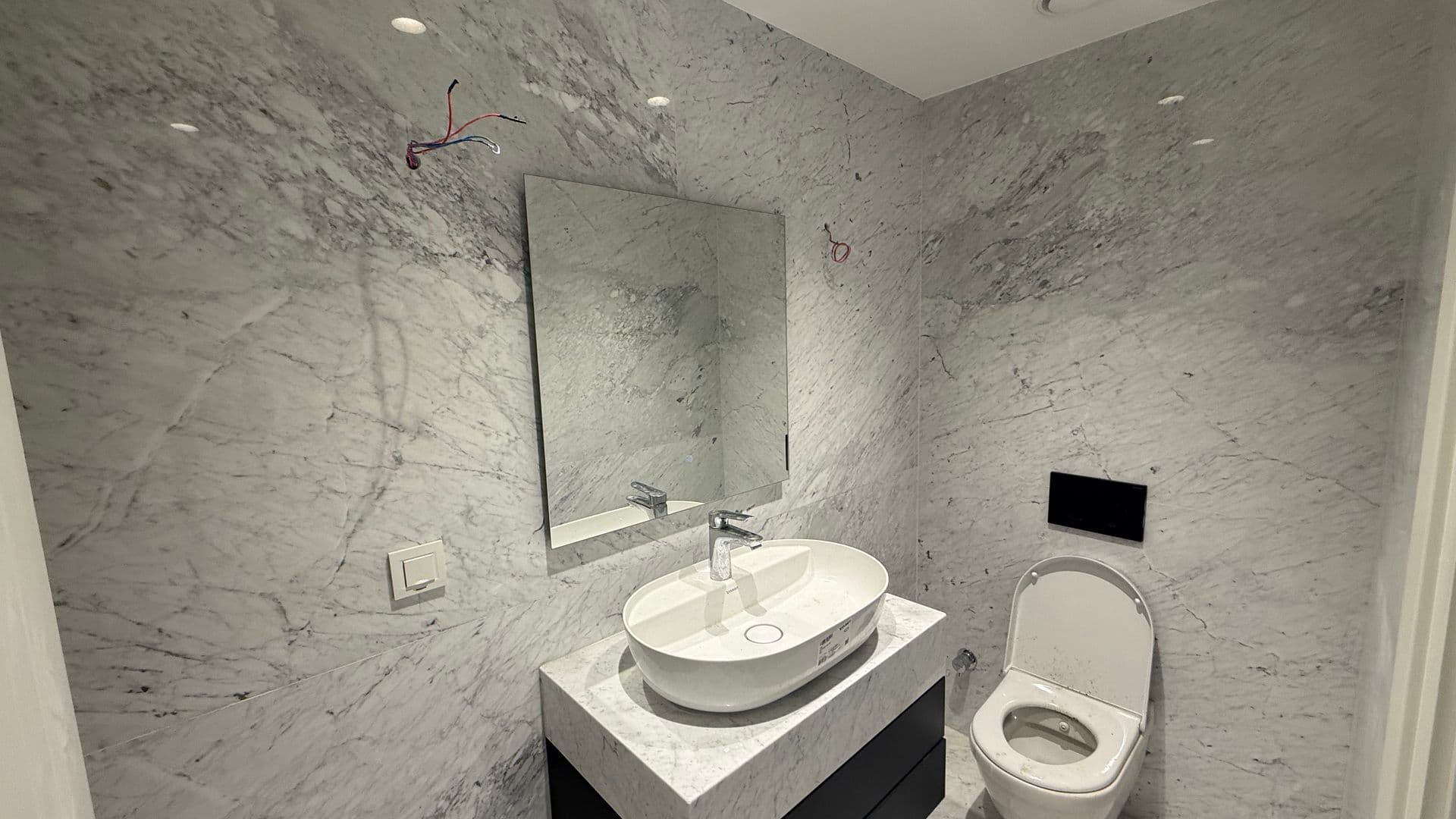 Acarkent'te Modern Dekorasyonlu Sıfır BR Villa 17