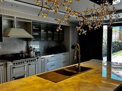 Acarkent'te 2000m2 Arsa İçinde Yenilenmiş Sıfır Villa 4