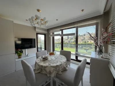 Acarkent'te Düz Girişli ve Büyük Bahçeli Modern Satılık Villa 6