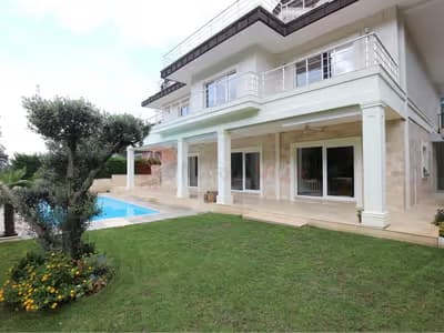 Acarkent'te Orman Manzaralı Güney Cepheli BR Satılık Villa 1
