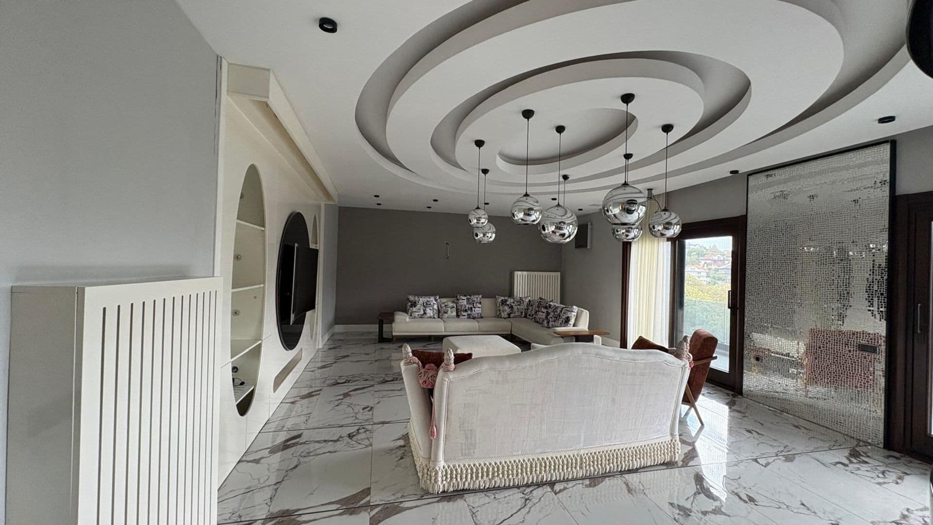 Acarkent'te 5 Katlı Harici Müştemilatlı Modern BR Satılık Villa 5