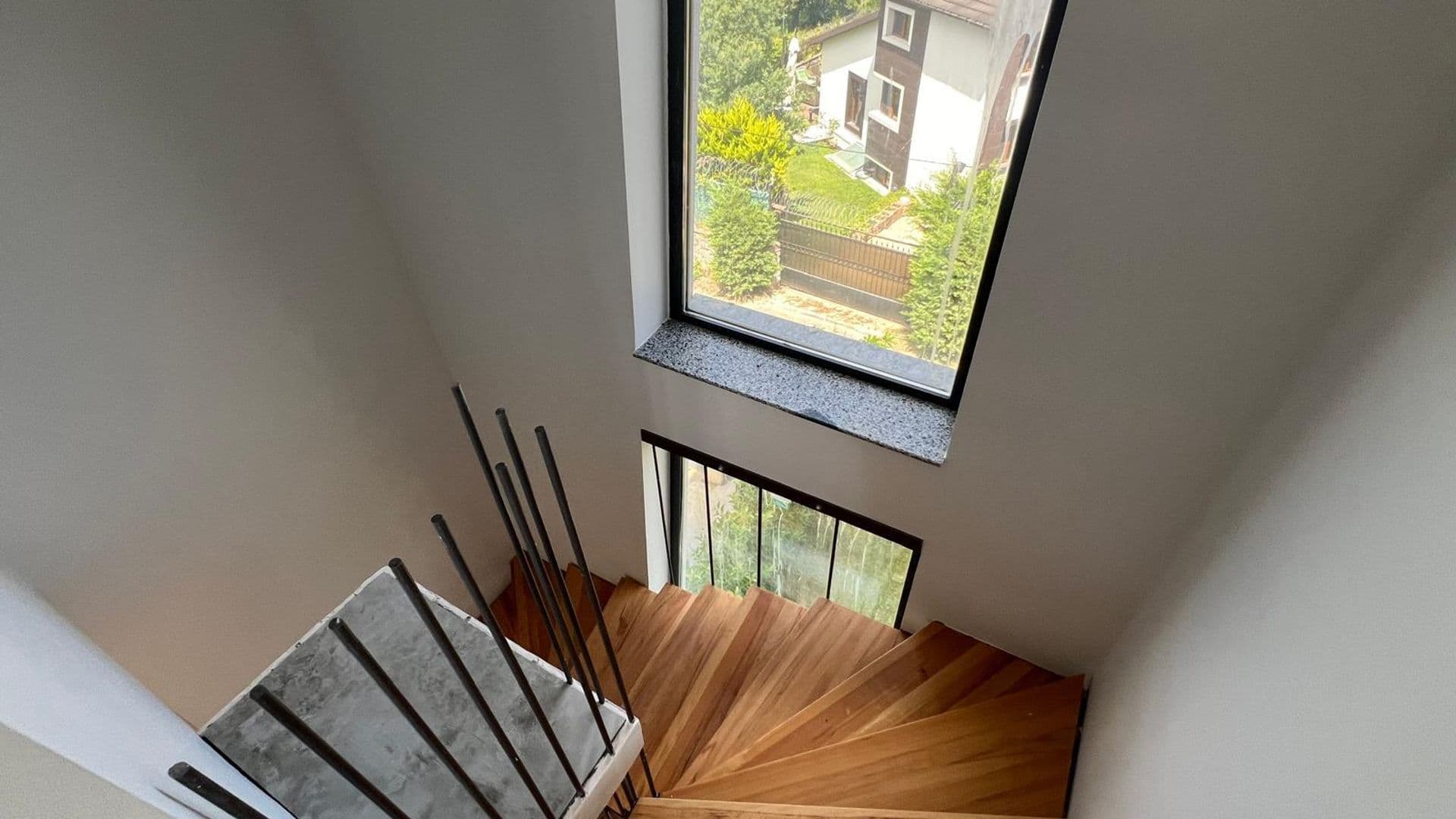 Reşadiye'de Müstakil Havuzlu Modern Sıfır Satılık Villa 9