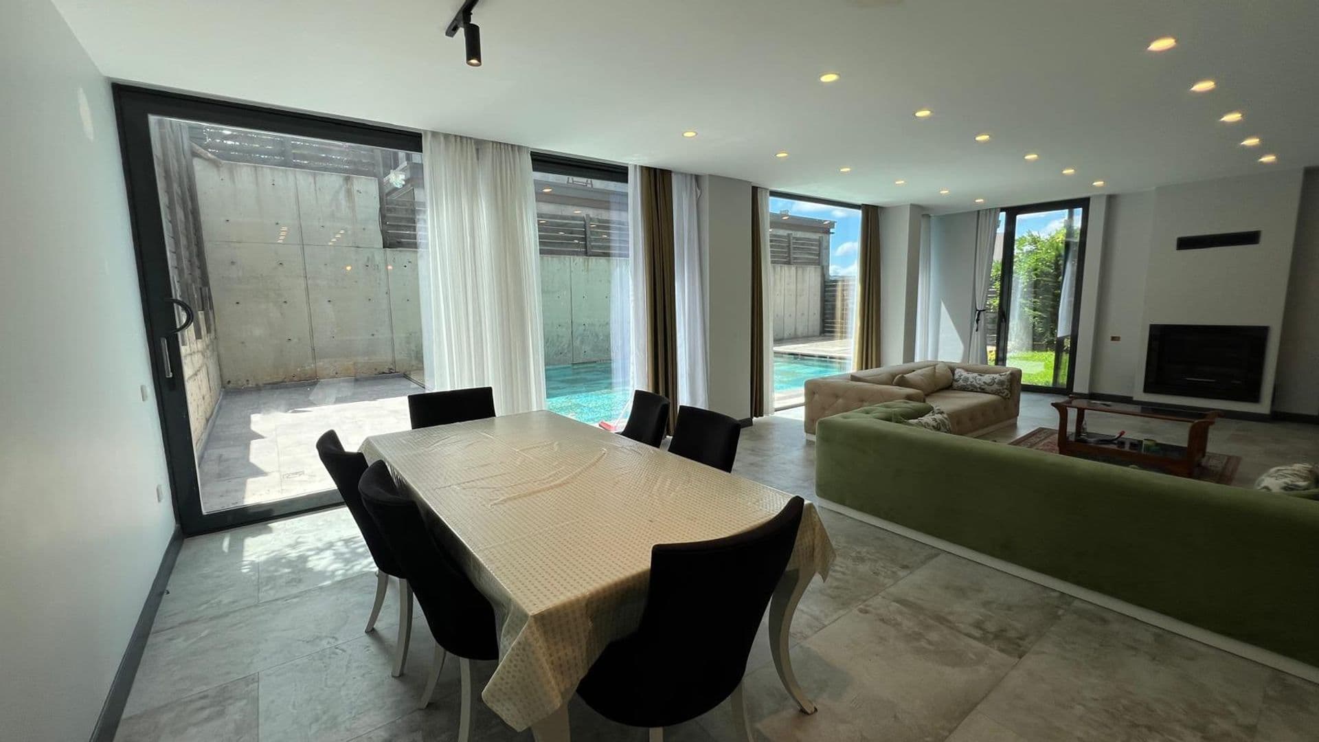 Reşadiye'de Müstakil Havuzlu Modern Sıfır Satılık Villa 21